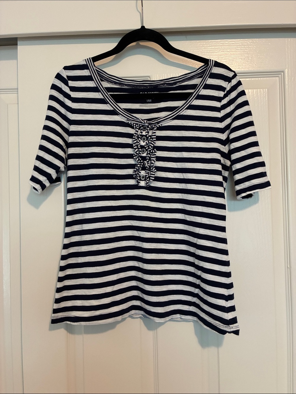 Old Navy Navy & White Striped Scoop Neck Short Sleeve Tee